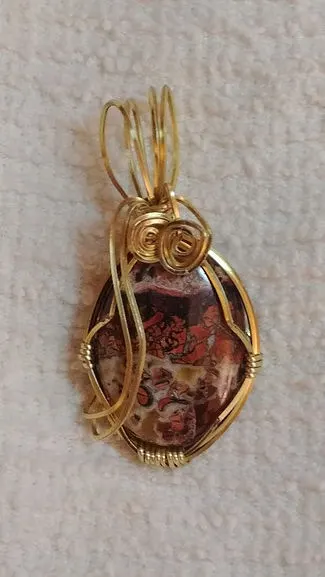 WWrapping orange and brown stone 2021012