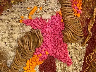 TEXTILE EXTRAVIGANZA